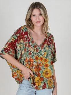 Natural Life Easy V-Neck Top - Gold Vintage Floral -Natural Life Shop 1A2A3677