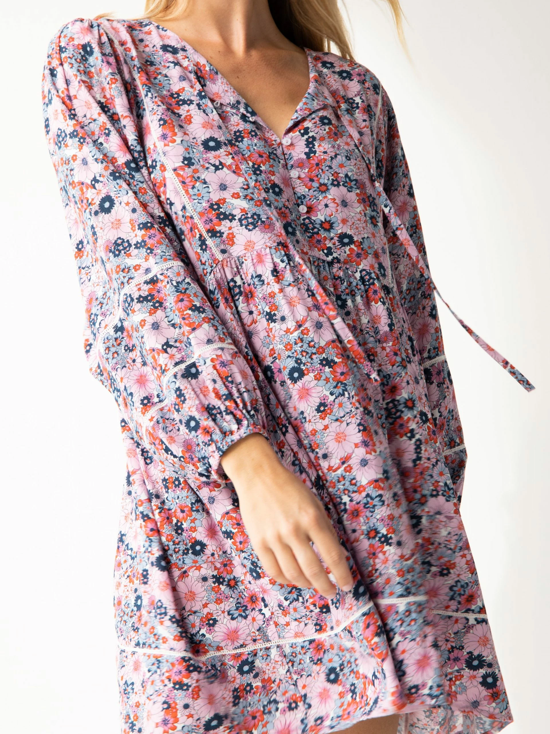 Natural Life Oversized Lace Tunic - Pink Calico 4 Natural Life Oversized Lace Tunic - Pink Calico - Image 2