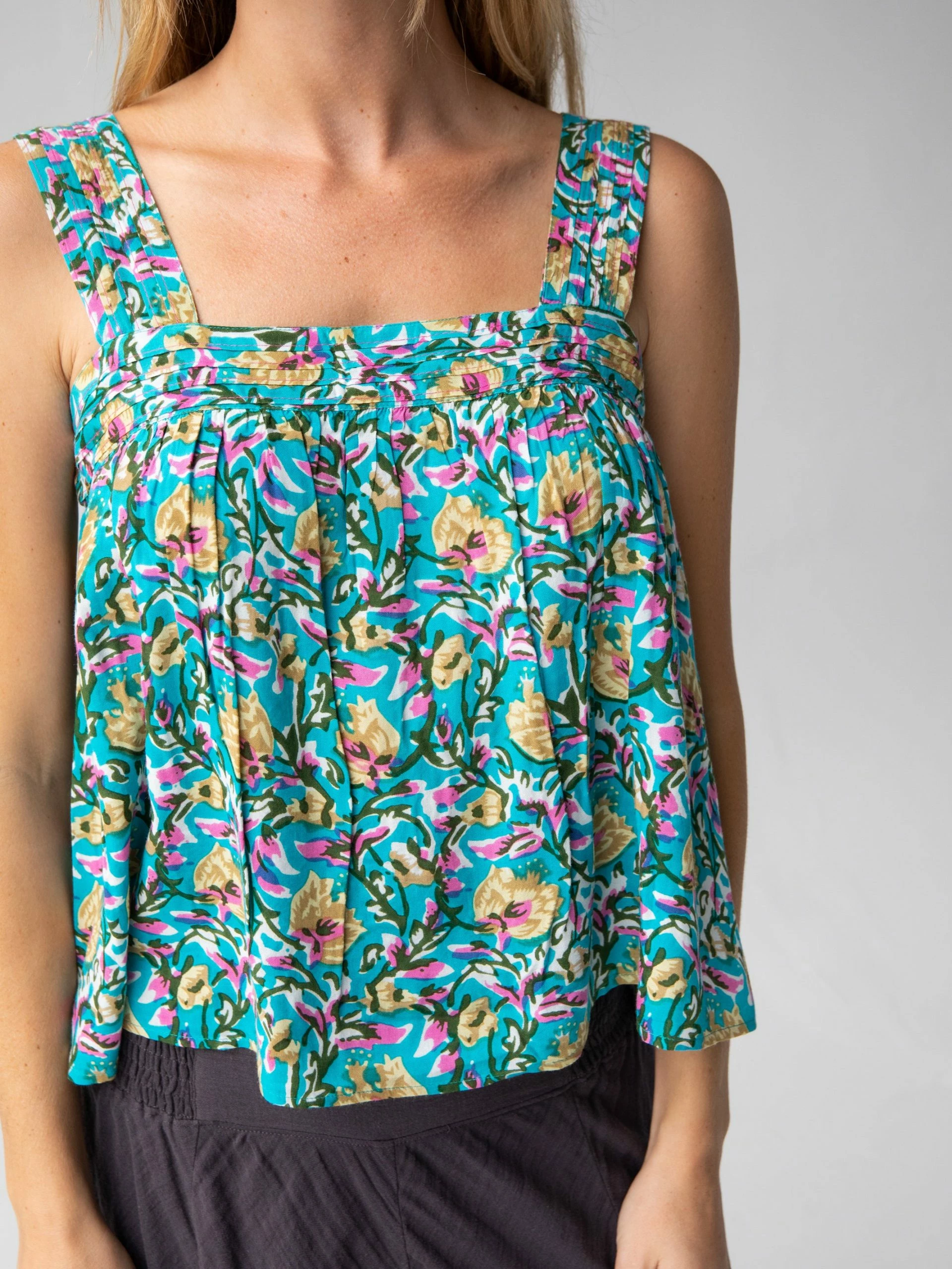 Natural Life Kate Pleated Tank Top - Turquoise Floral 4 Natural Life Kate Pleated Tank Top - Turquoise Floral - Image 2