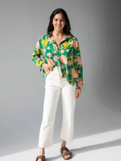 Natural Life Lara Button Down - Green Coral Floral -Natural Life Shop 1A2A7288