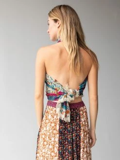 Natural Life Printed Sarong - Floral Border 9 Natural Life Printed Sarong - Floral Border -Natural Life Shop 484A0505