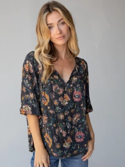 Natural Life Maribel Top - Black Floral