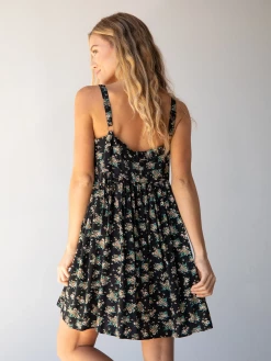 Natural Life Patti Dress - Black Bouquets -Natural Life Shop 484A5084