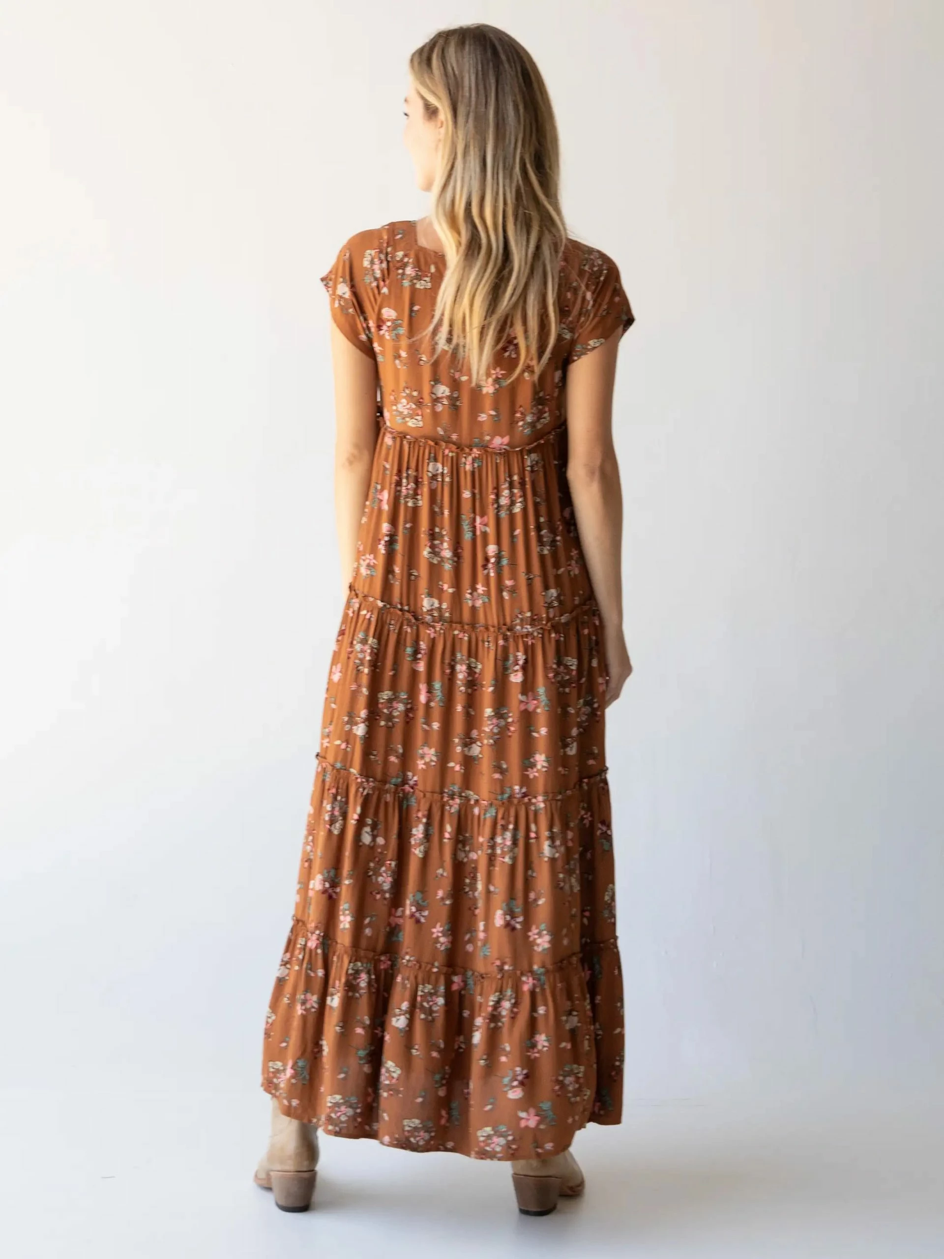 Natural Life Berkley Maxi Dress - Brown Bouquets 7 Natural Life Berkley Maxi Dress - Brown Bouquets - Image 5