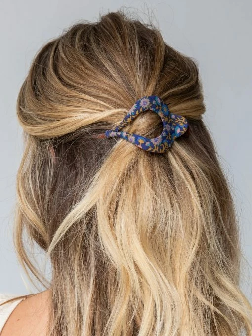 Natural Life Floral Fabric Boho Hair Clip - Indigo -Natural Life Shop 484A7248
