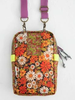 Natural Life 8-in-1 Pocket Crossbody - Ditsy Garden -Natural Life Shop BAG000072 1