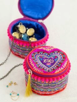 Natural Life Embroidered Jewelry Case - XOXO