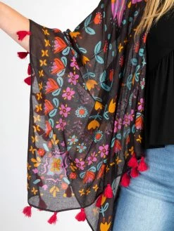 Natural Life Nandita Vintage Kimono - Charcoal Border Print -Natural Life Shop Border Print Kimono Charcoal Border Print A2