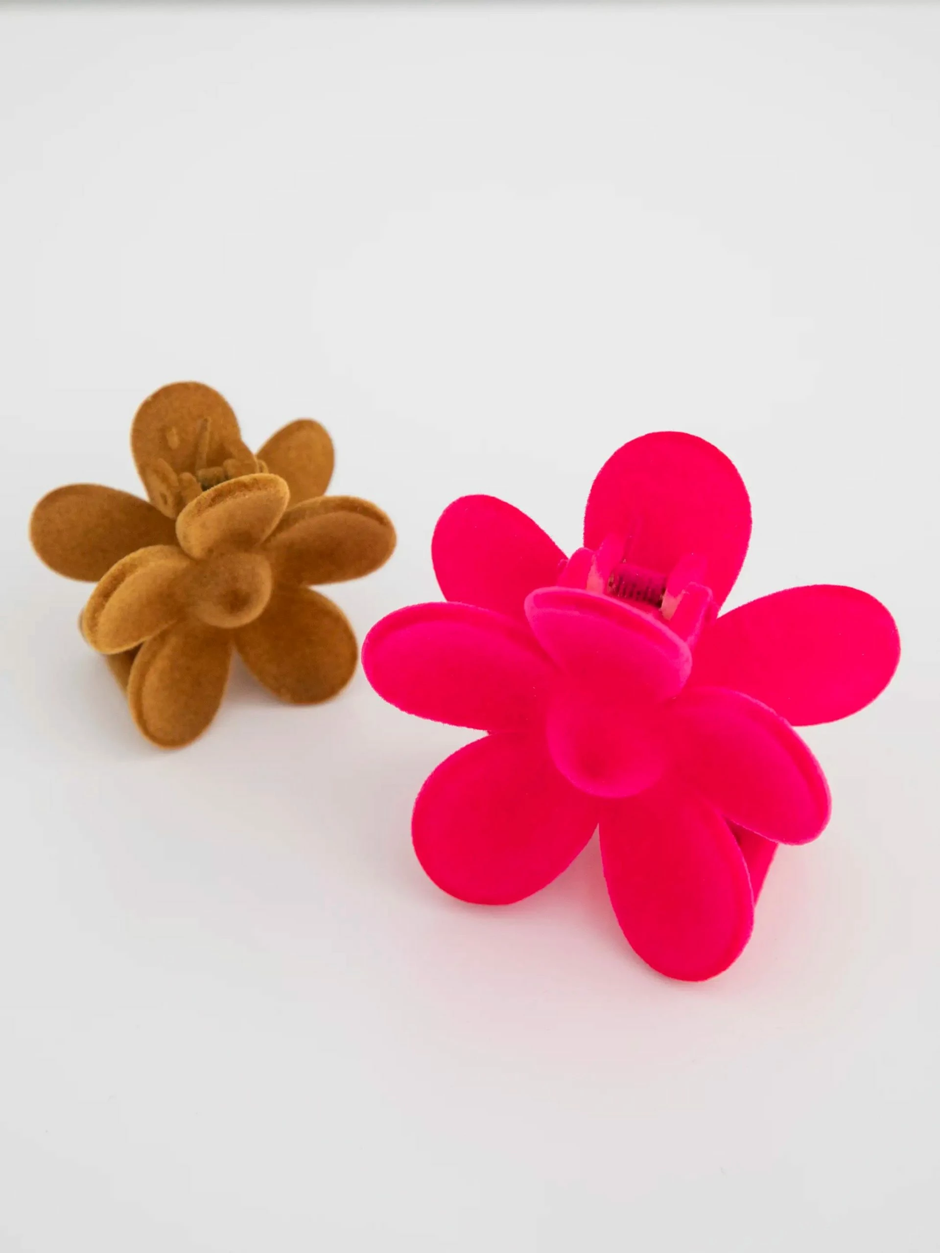 Natural Life Velvet Daisy Hair Clips, Set Of 2 3 Natural Life Velvet Daisy Hair Clips, Set Of 2