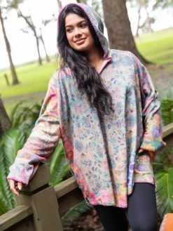 Natural Life Cozy Blanket Hoodie - Floral Patchwork 9 Natural Life Cozy Blanket Hoodie - Floral Patchwork -Natural Life Shop SWTR712 3