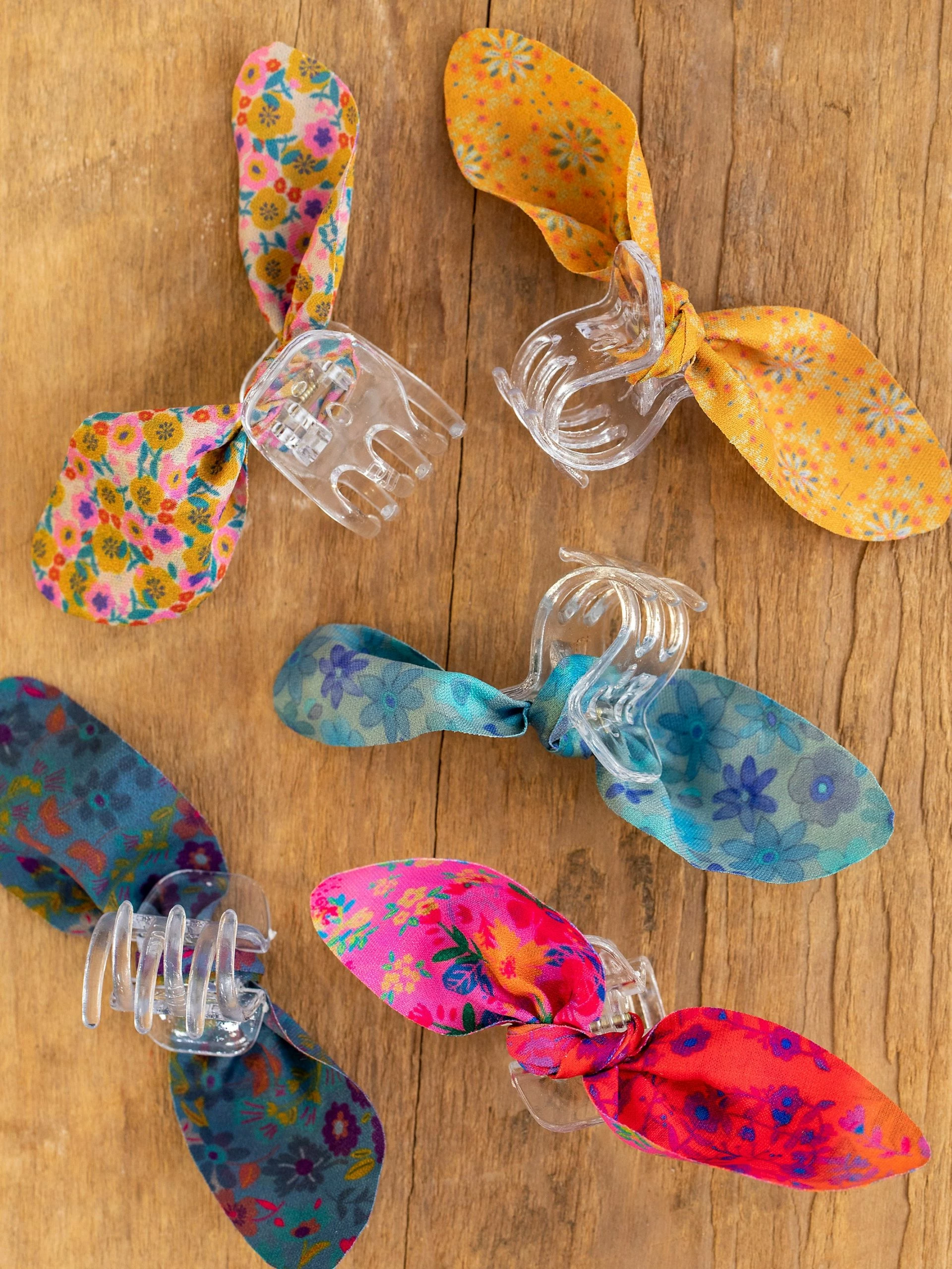 Natural Life Mini Hair Claw Clips, Set Of 5 - Bright Multicolored 3 Natural Life Mini Hair Claw Clips, Set Of 5 - Bright Multicolored